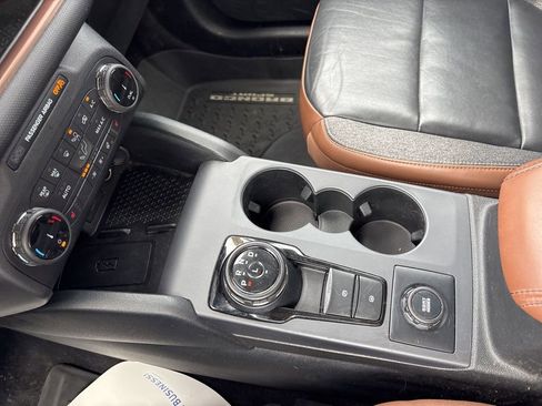 Used 2022 Ford Bronco Sport Outer Banks w/ Tech Package AWD/4WD image 39