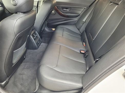 Used 2015 BMW 328i Sedan image 18