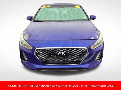 Used 2018 Hyundai Elantra GT image 2