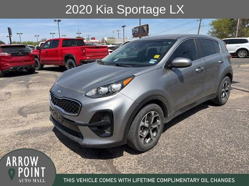 Used 2020 Kia Sportage LX image 3