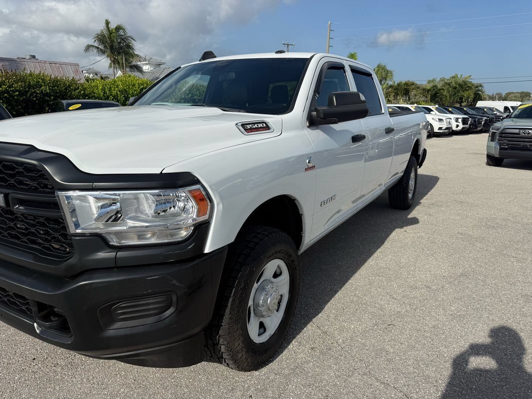Used 2022 RAM 3500 Tradesman AWD/4WD image 4