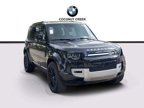 Used 2022 Land Rover Defender 110 XS Edition AWD/4WD image 1