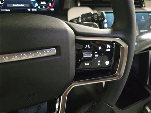 New 2026 Land Rover Discovery Sport Landmark AWD/4WD image 18
