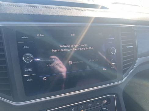 Used 2018 Volkswagen Atlas SE image 10