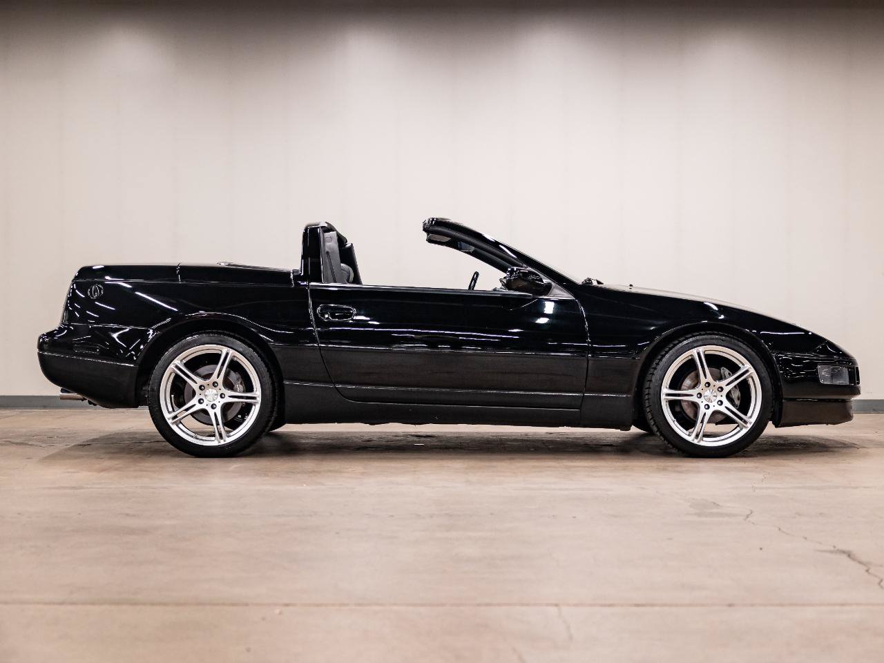 Used 1994 Nissan 300ZX Convertible RWD image 40