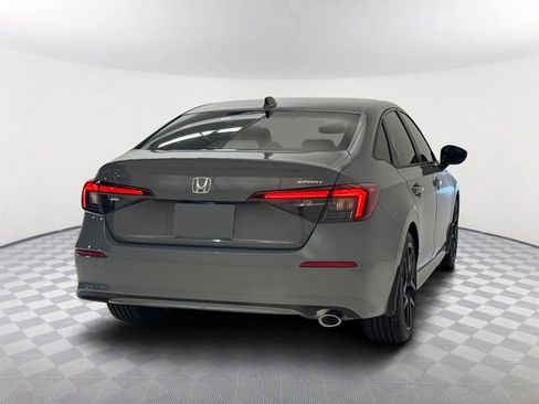 Used 2025 Honda Civic Sport image 4
