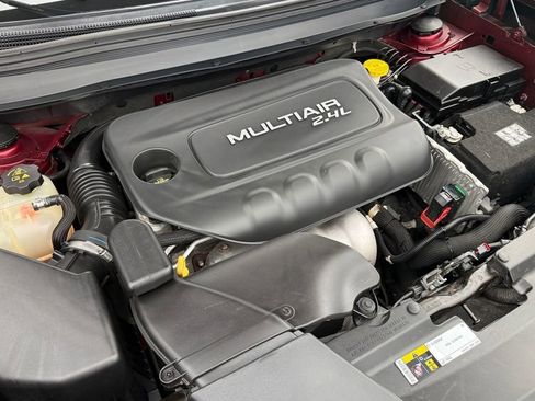 Used 2018 Jeep Cherokee Latitude image 23