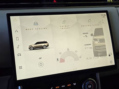 Used 2023 Land Rover Range Rover SE image 37