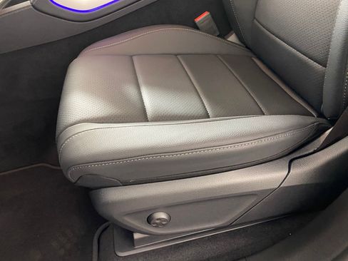 Used 2026 Mercedes-Benz GLE 350 4MATIC image 12