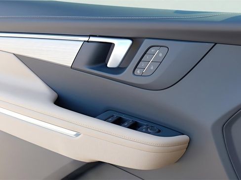 New 2026 Buick Enclave Preferred w/ Power Package image 20