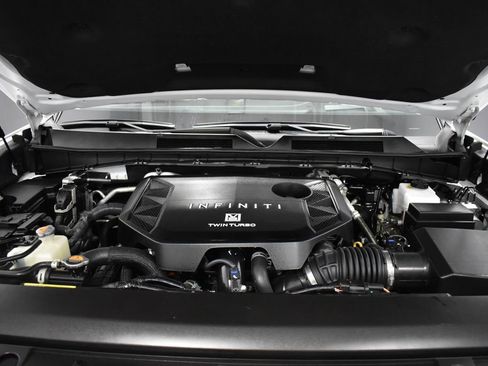 Used 2025 INFINITI QX80 Sensory image 46