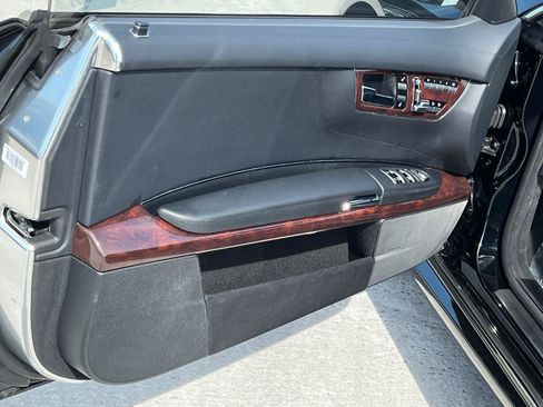 Used 2013 Mercedes-Benz CL 63 AMG image 10
