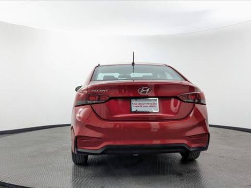 Used 2019 Hyundai Accent SE FWD image 7
