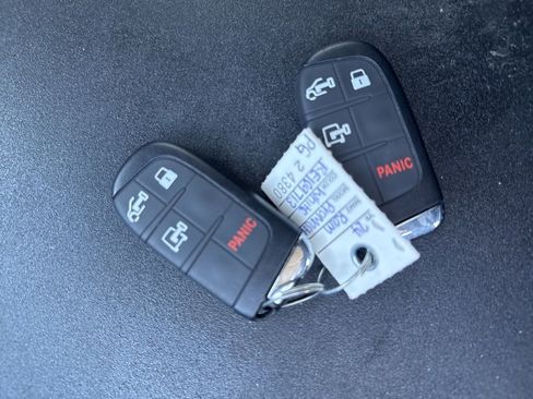 Used 2024 RAM ProMaster 3500 w/ Delivery Van Package image 28