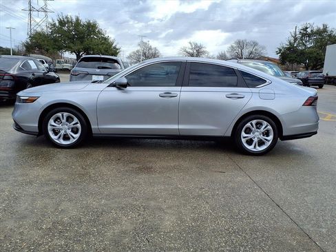 Used 2025 Honda Accord LX image 21