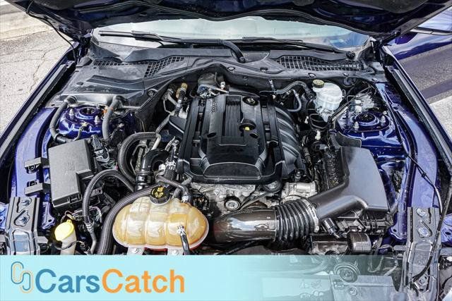 Used 2019 Ford Mustang Coupe w/ Equipment Group 101A RWD image 40