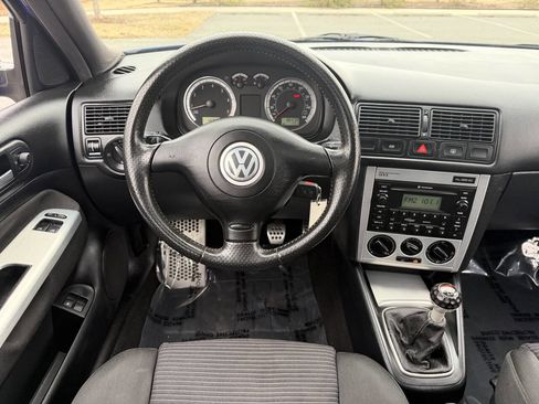 Used 2003 Volkswagen Golf 20th Anniversary image 19