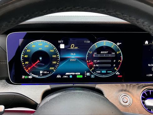 Used 2022 Mercedes-Benz AMG GT 43 image 23