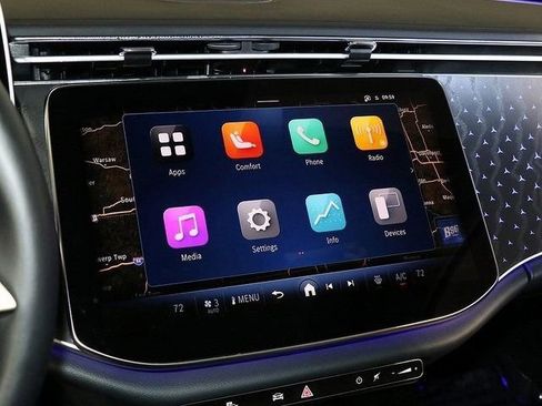 Used 2024 Mercedes-Benz E 350 4MATIC Sedan image 25