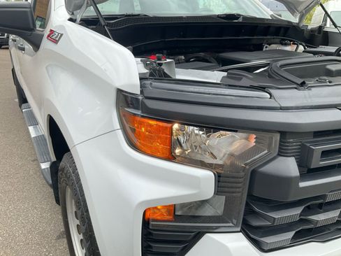 Used 2025 Chevrolet Silverado 1500 W/T w/ Z71 Off-Road Package AWD/4WD image 21