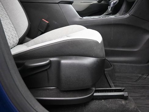 Used 2023 Chevrolet Equinox LS w/ LS Convenience Package image 15