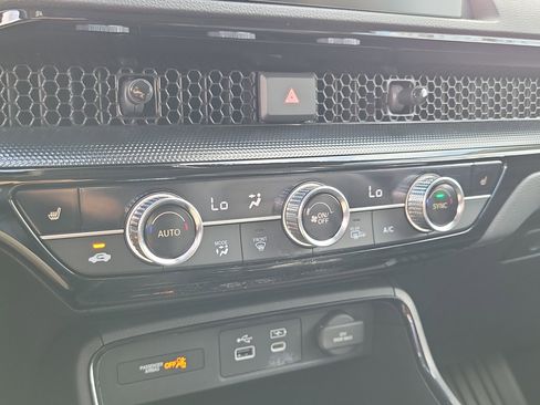 Used 2024 Honda CR-V EX-L image 28