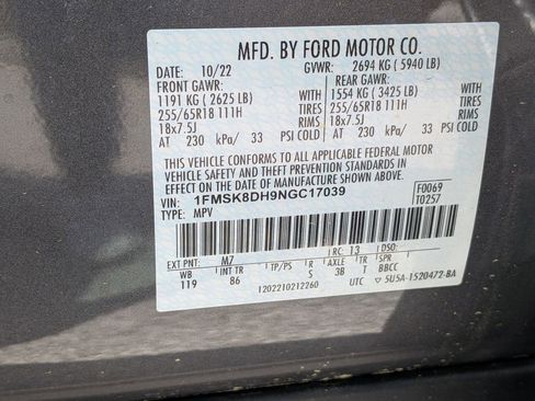 Used 2022 Ford Explorer XLT image 31