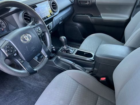 Used 2020 Toyota Tacoma SR w/ SR Convenience Package RWD image 14