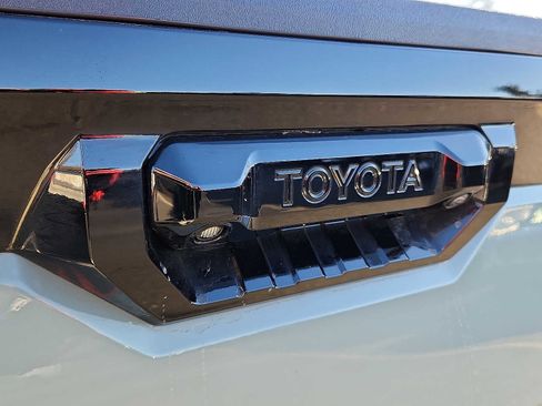 Used 2025 Toyota Tundra Platinum image 29