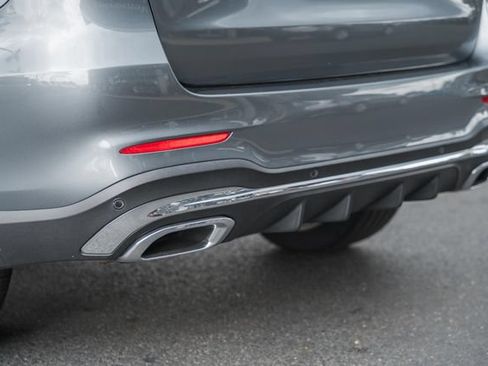 Used 2021 Mercedes-Benz GLC 300 4MATIC image 9