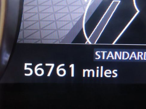 Used 2023 Nissan Rogue SV image 25