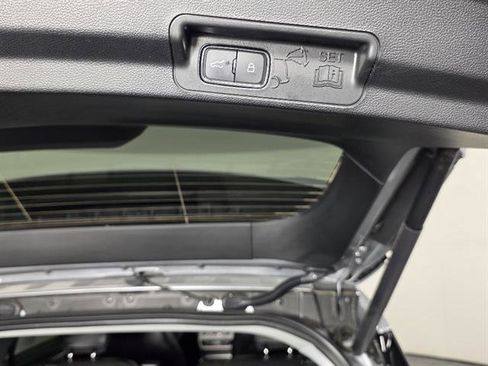 Used 2024 Ford Explorer XLT w/ Equipment Group 202A image 24