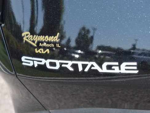 Certified 2023 Kia Sportage LX FWD image 15