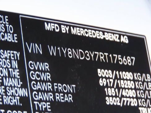 Used 2024 Mercedes-Benz Sprinter 3500 image 58