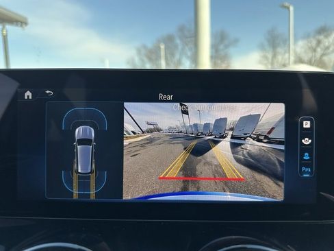 Certified 2024 Mercedes-Benz GLB 250 4MATIC image 22