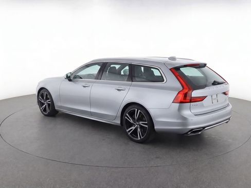 Used 2019 Volvo V90 T5 R-Design w/ Advanced Package FWD image 3