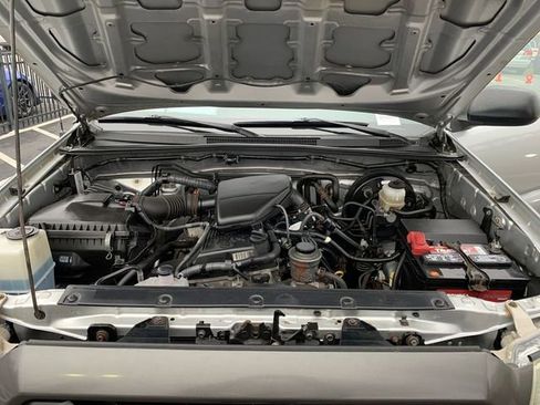 Used 2012 Toyota Tacoma 4x4 Regular Cab image 13