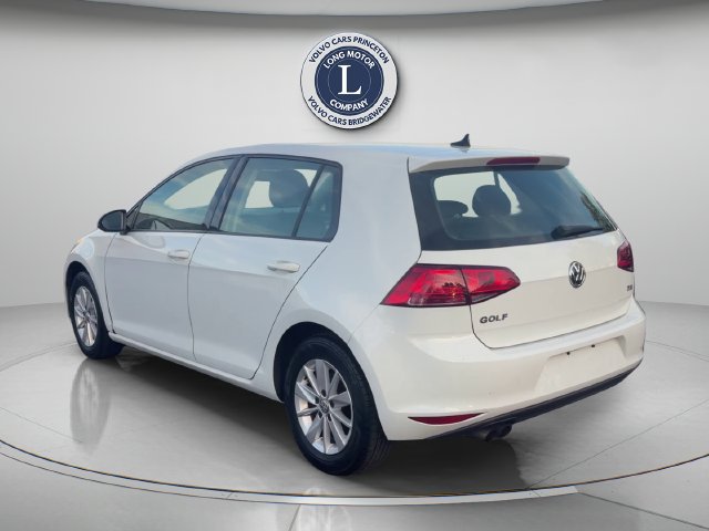 Used 2017 Volkswagen Golf S FWD image 5