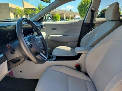 Certified 2025 Hyundai Kona SEL FWD image 22