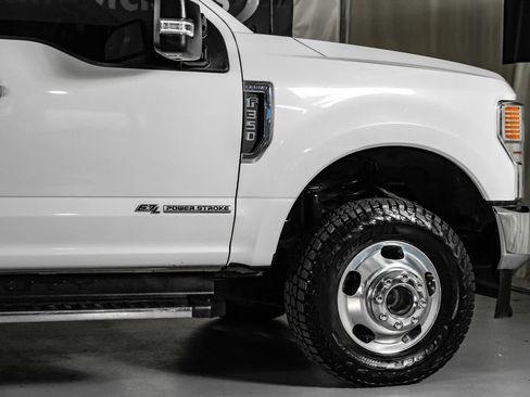 Used 2022 Ford F350 Lariat w/ Lariat Ultimate Package AWD/4WD image 7
