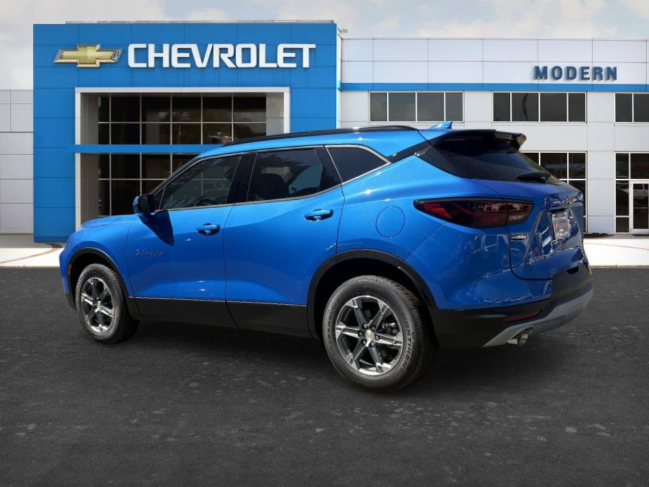 New 2026 Chevrolet Blazer LT AWD/4WD image 3