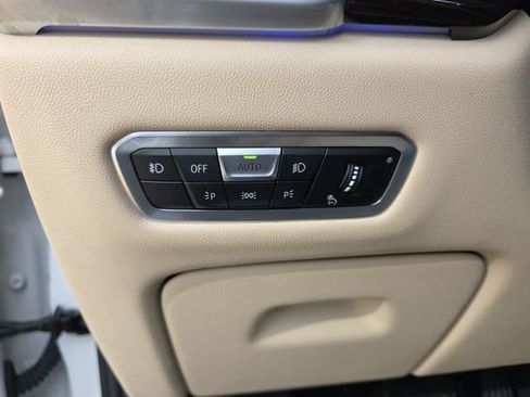 Used 2021 BMW X5 xDrive40i image 16