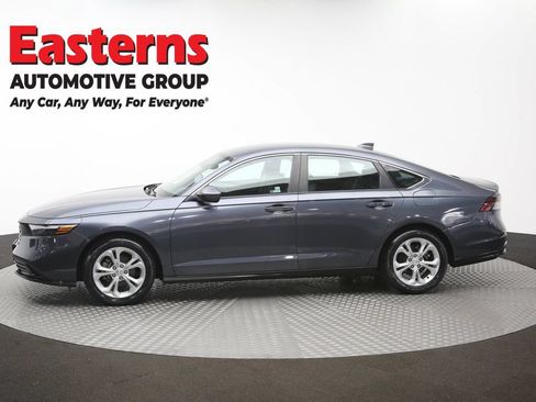 Used 2023 Honda Accord LX image 57