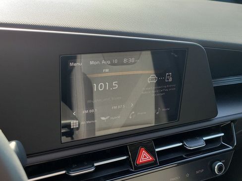 New 2026 Kia Niro LX FWD image 30
