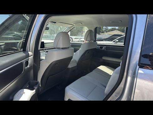 Used 2026 Hyundai Santa Fe SEL AWD/4WD image 6