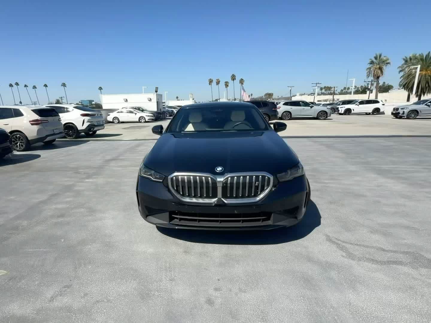 Used 2024 BMW i5 eDrive40i w/ Premium Package RWD image 2