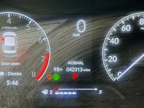 Used 2023 Honda Civic Sport image 16