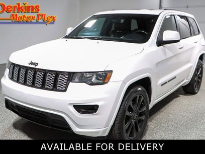 Used 2018 Jeep Grand Cherokee Altitude