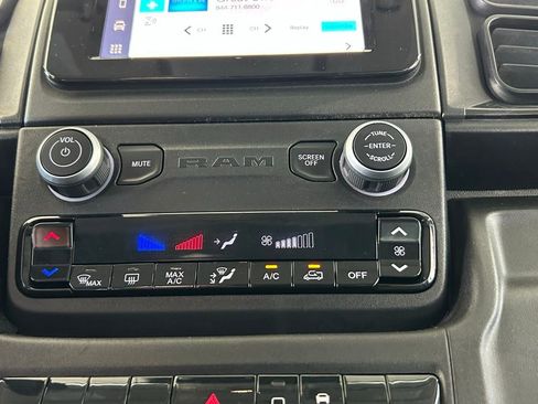 Used 2023 RAM ProMaster 2500 image 33