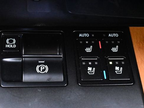 Used 2022 Lexus RX 350 AWD w/ Premium Package image 36